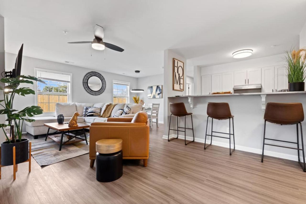 New Luxe Apt 3Br Downtown Fay Unit B Fayetteville Zewnętrze zdjęcie
